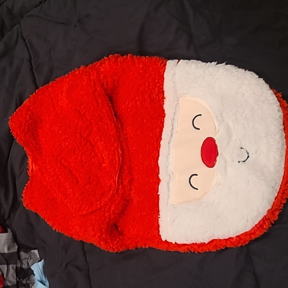 ❤️10/$10 Like new baby Santa warm Sherpa swaddle Christmas